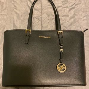 Michael Korrs Purse